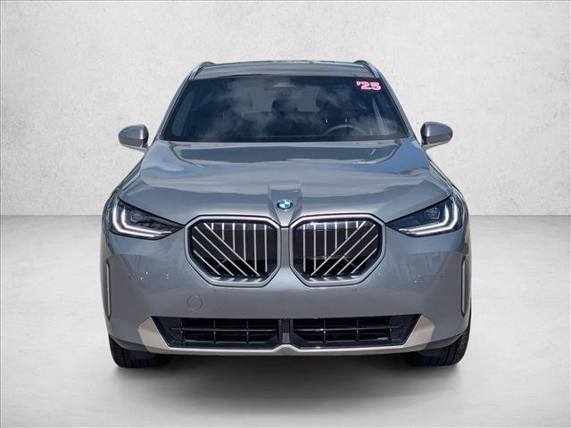 Used 2025 BMW X3 xDrive30i w/ Convenience Package AWD/4WD image 2