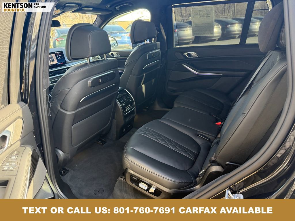 Used 2026 BMW X7 M60i AWD/4WD image 38