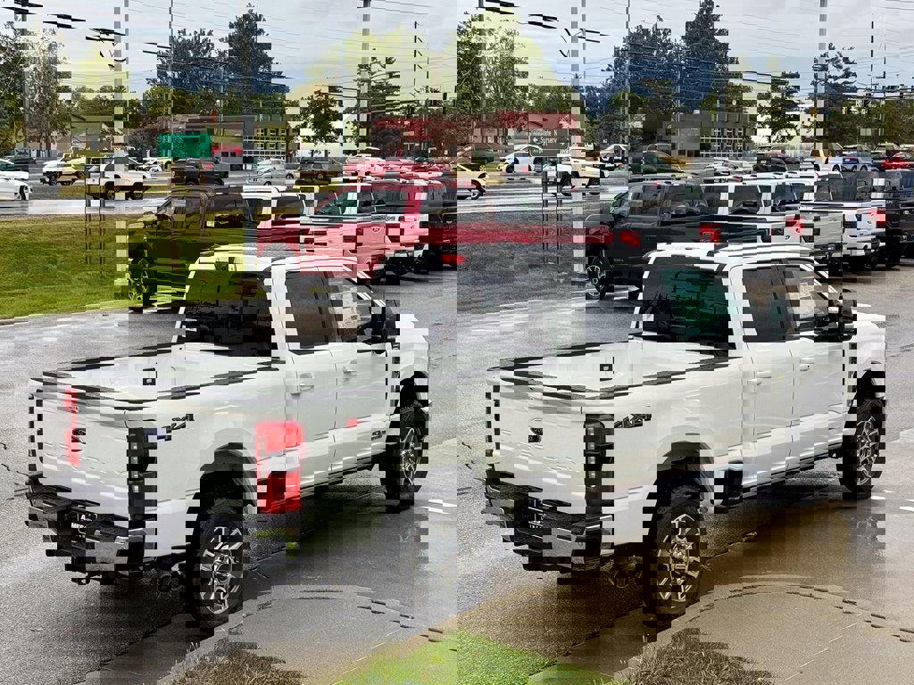 New 2026 Ford F350 Lariat image 5