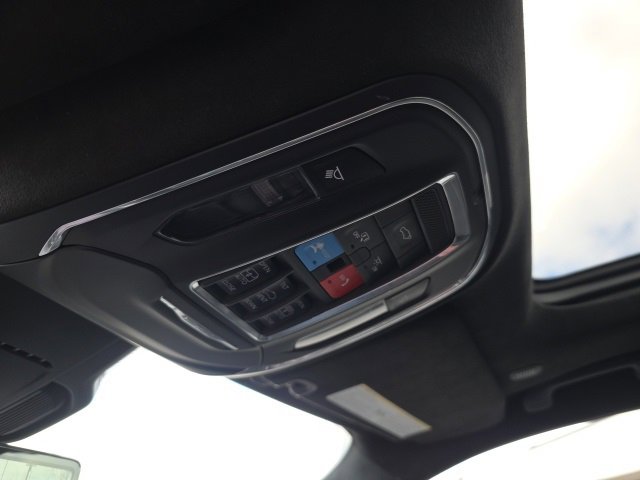 Used 2024 Jeep Wagoneer Launch Edition image 34