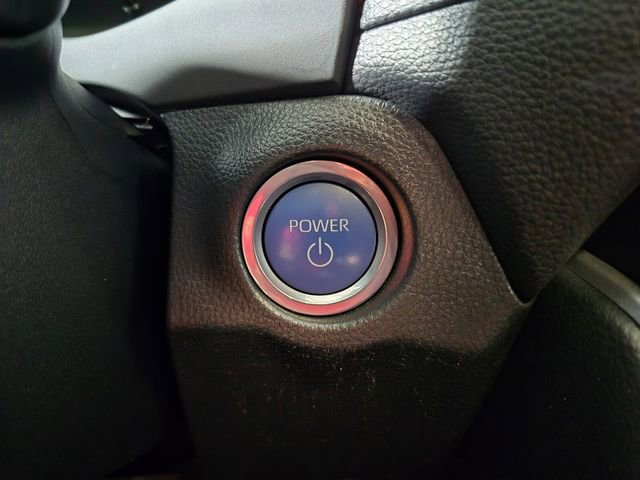 Used 2022 Toyota RAV4 SE w/ Weather & Moonroof Package AWD/4WD image 23