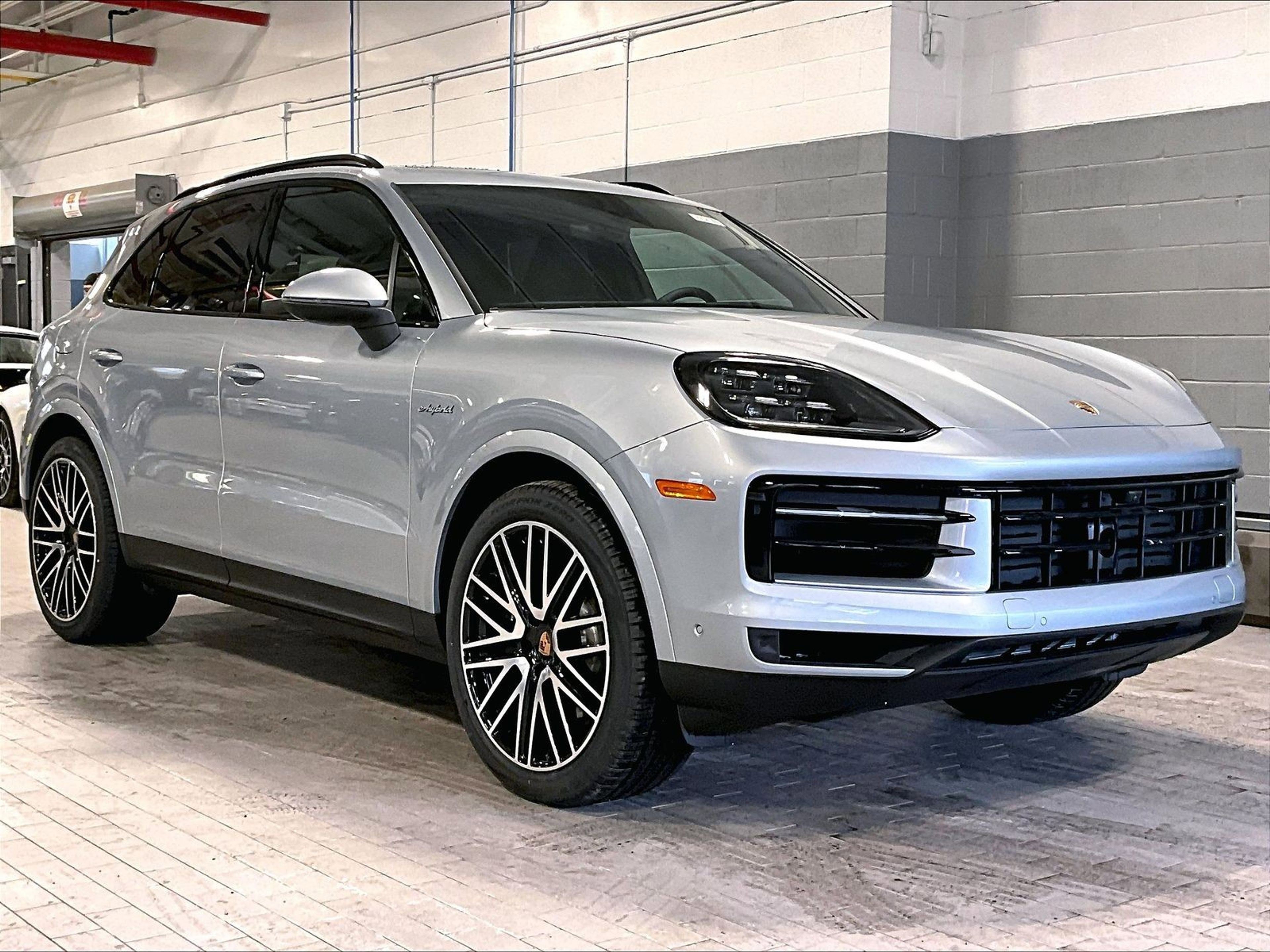 New 2026 Porsche Cayenne E-Hybrid AWD/4WD image 7