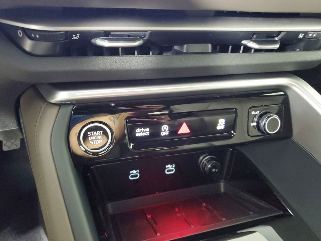 New 2026 Audi Q5 Premium Plus AWD/4WD image 32