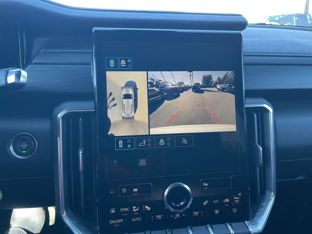 Used 2025 GMC Acadia Elevation FWD image 25