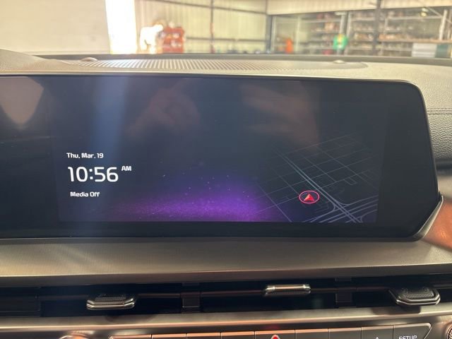 Used 2024 Kia Telluride S image 17