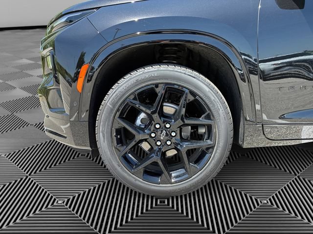 New 2026 Chevrolet Traverse RS w/ LPO, Floor Liner Package AWD/4WD image 9