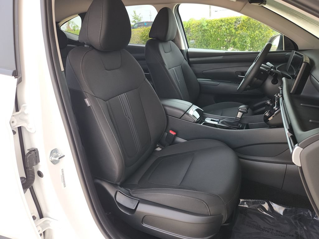 Used 2026 Hyundai Tucson SEL FWD image 16