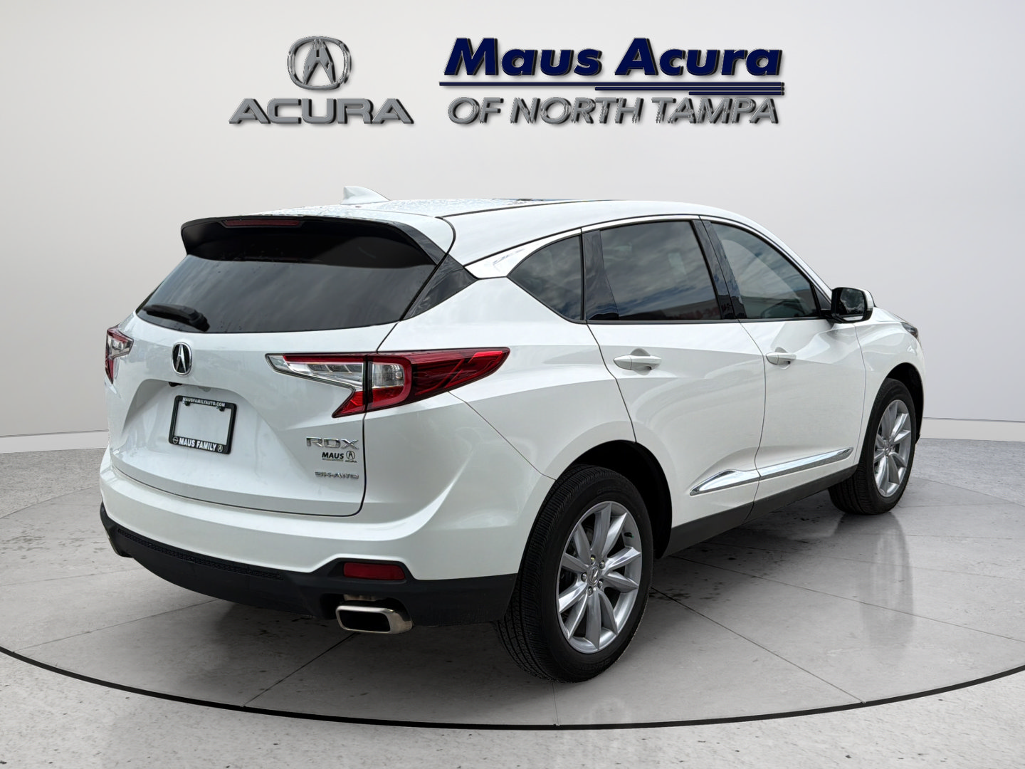 Used 2024 Acura RDX SH-AWD image 10
