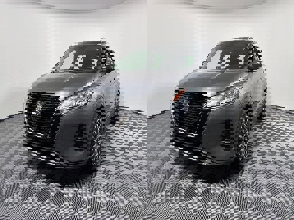 Used 2024 Nissan Kicks SV