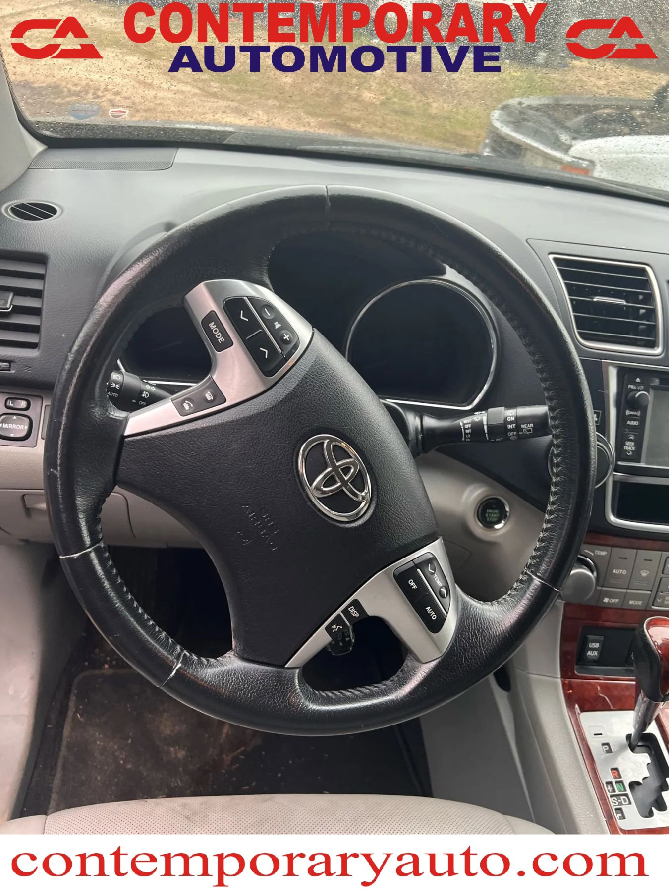 Used 2013 Toyota Highlander Limited image 3