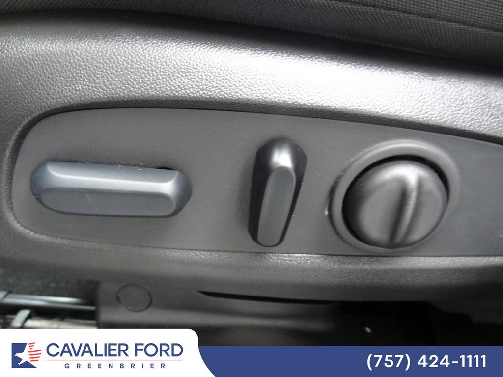 Used 2022 Chevrolet TrailBlazer LT w/ Convenience Package AWD/4WD image 7