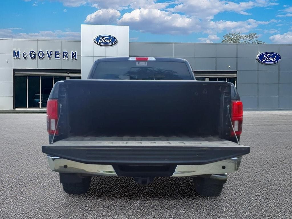 Used 2018 Ford F150 Lariat w/ Equipment Group 502A Luxury AWD/4WD image 10