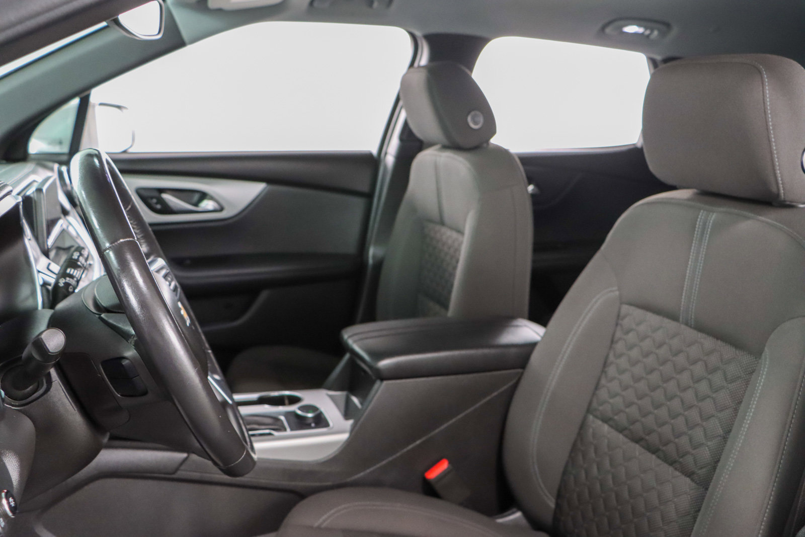 Used 2019 Chevrolet Blazer LT FWD image 23