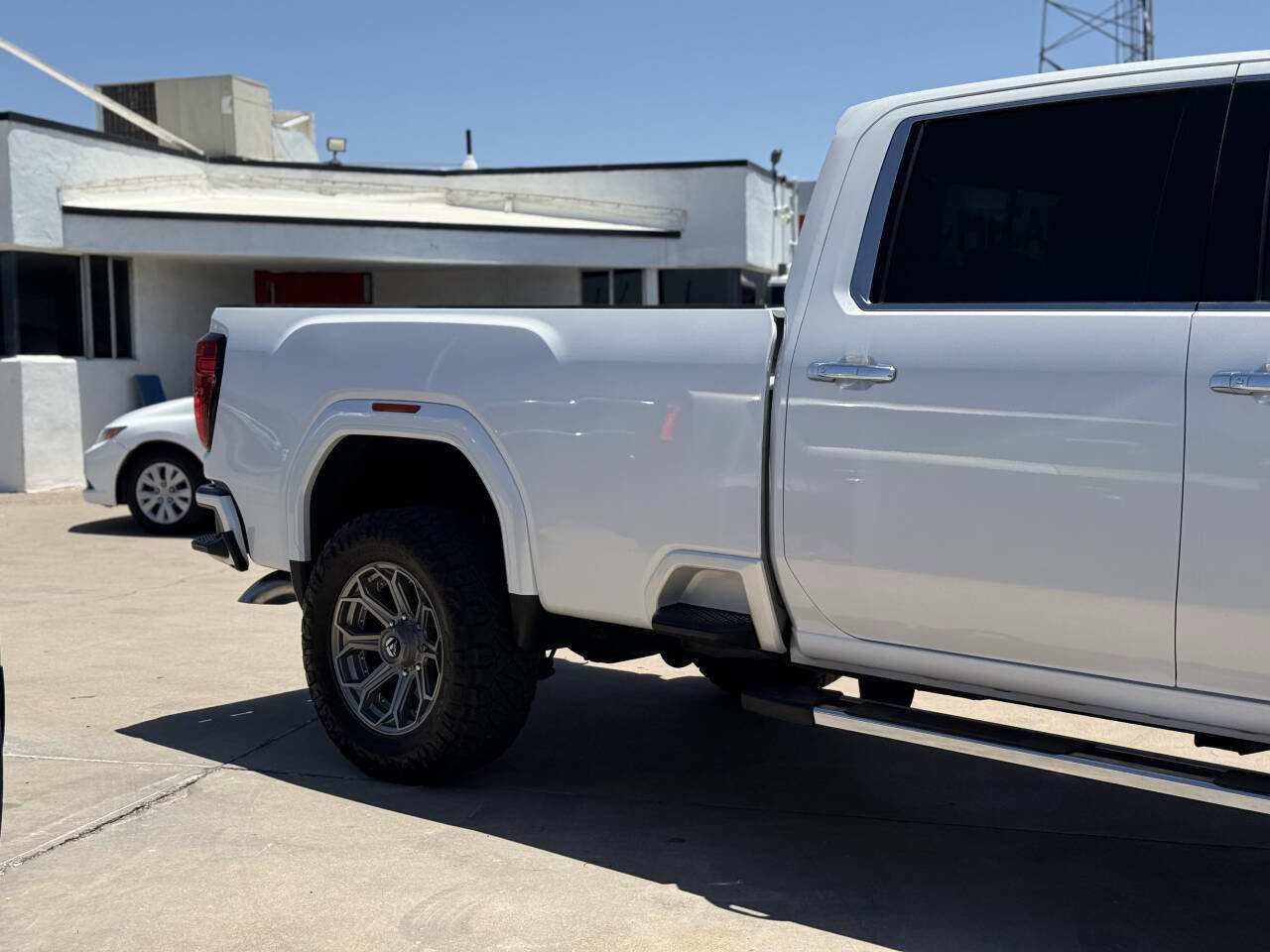 Used 2020 GMC Sierra 3500 Denali w/ Denali Ultimate Package AWD/4WD image 9