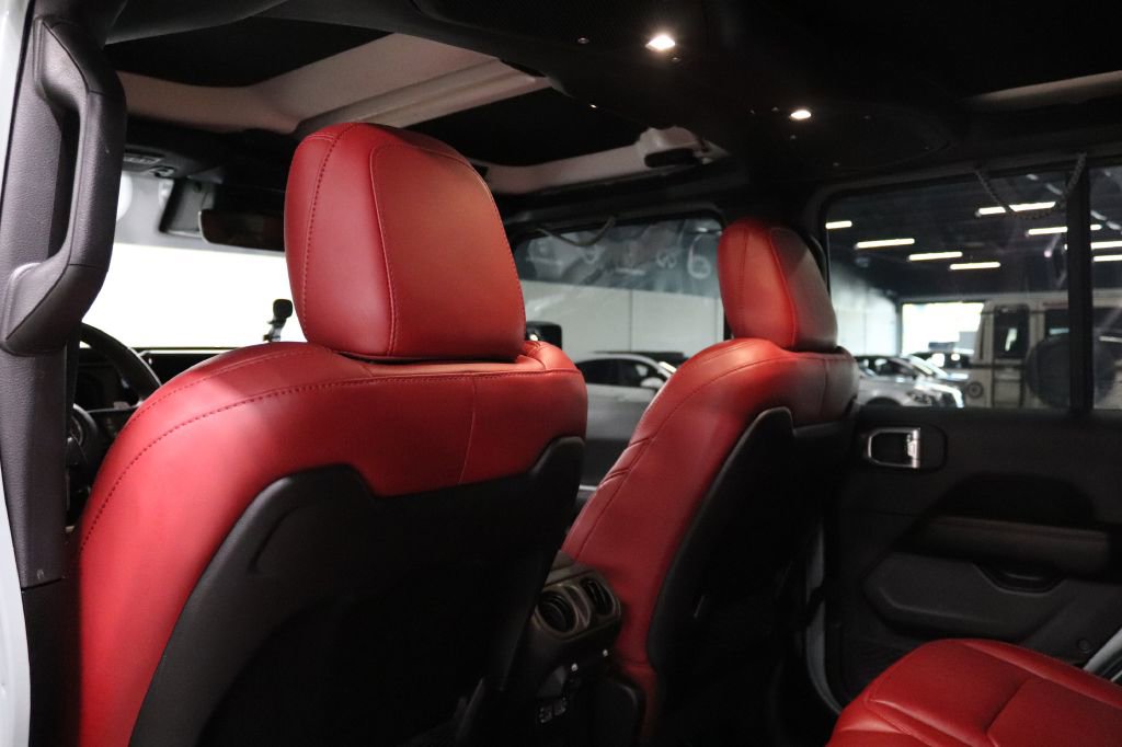 Used 2024 Jeep Wrangler Unlimited Rubicon 392 image 17