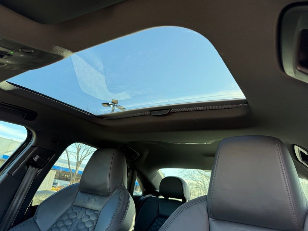 Used 2022 Audi RS 3 image 29