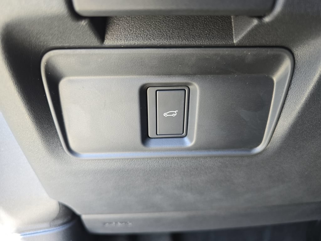 New 2026 Land Rover Discovery Sport Landmark AWD/4WD image 26