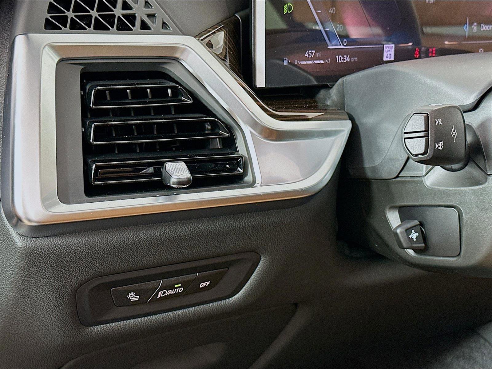 New 2026 BMW X5 xDrive40i image 10