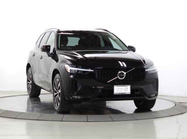 Certified 2025 Volvo XC60 B5 Core AWD/4WD video 1