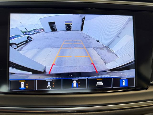 Used 2023 Buick Enclave Avenir w/ Avenir Technology Package AWD/4WD image 27