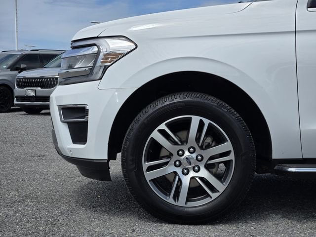Certified 2022 Ford Expedition Max Limited RWD image 9
