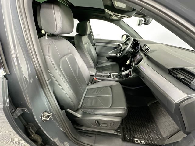 Used 2022 Audi Q3 2.0T Premium Plus image 28