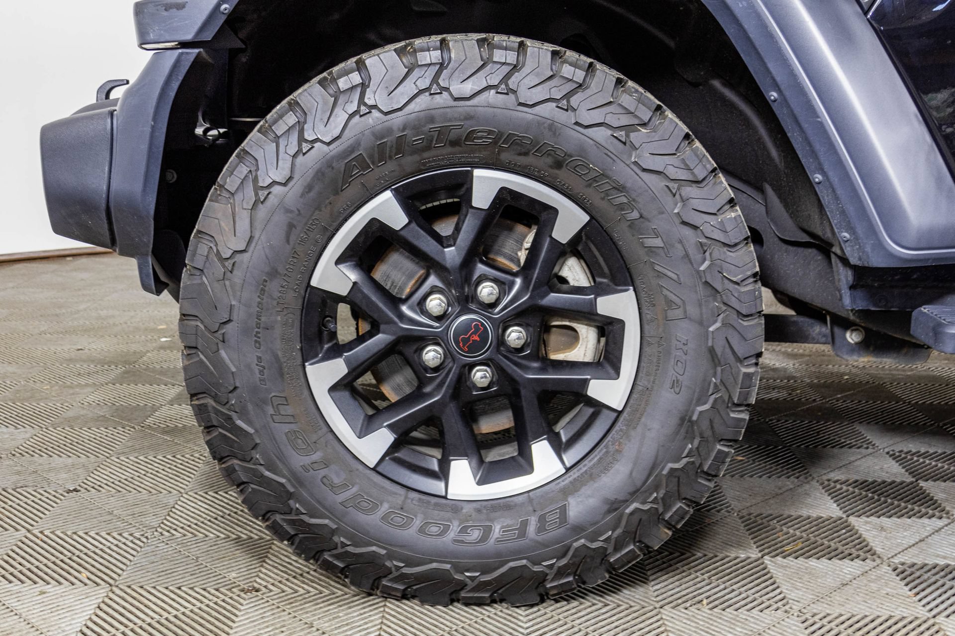 Used 2018 Jeep Wrangler Unlimited Sport AWD/4WD image 41