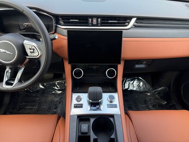 New 2026 Jaguar F-PACE R-Dynamic S AWD/4WD image 15