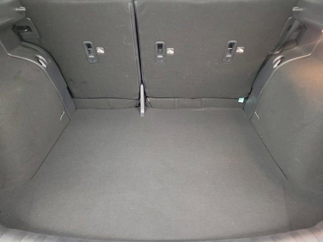 Certified 2022 Nissan Kicks SR FWD image 9