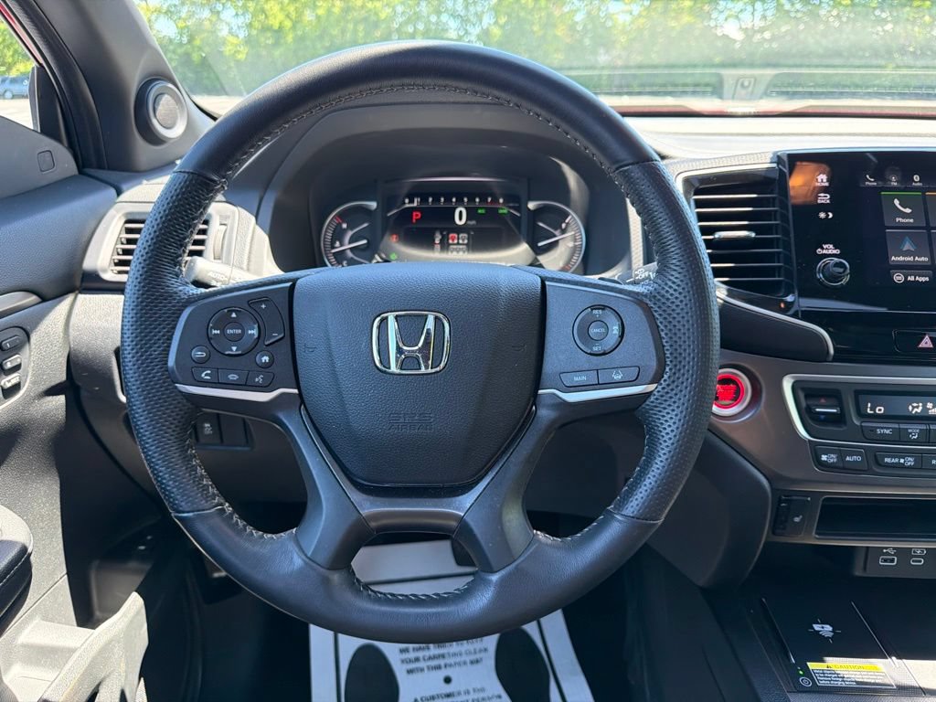 Certified 2025 Honda Passport EX-L image 13