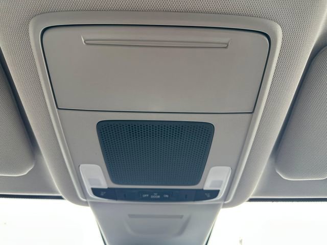 Used 2025 Honda CR-V LX image 13