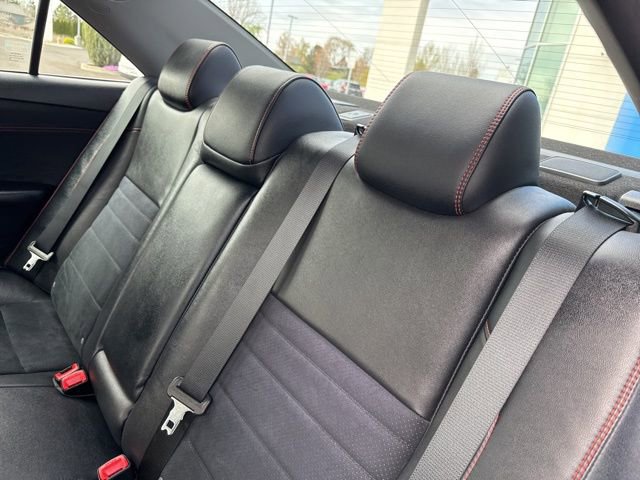 Used 2017 Toyota Camry XSE w/ Moonroof Package image 18