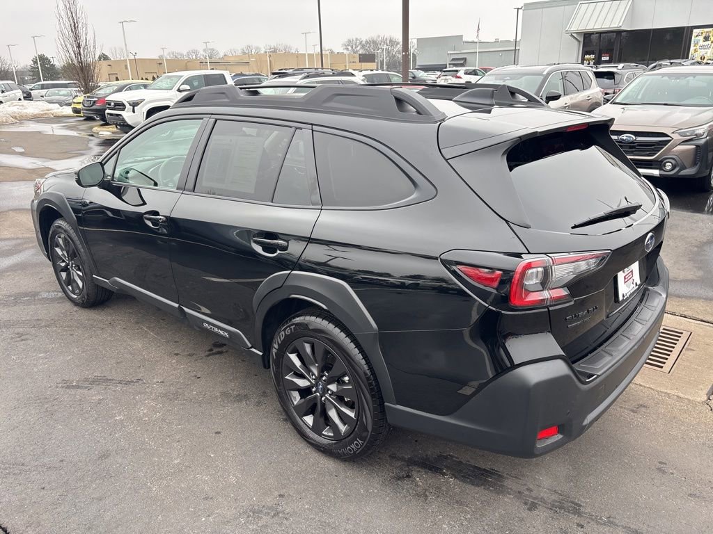 Certified 2025 Subaru Outback Onyx Edition image 5