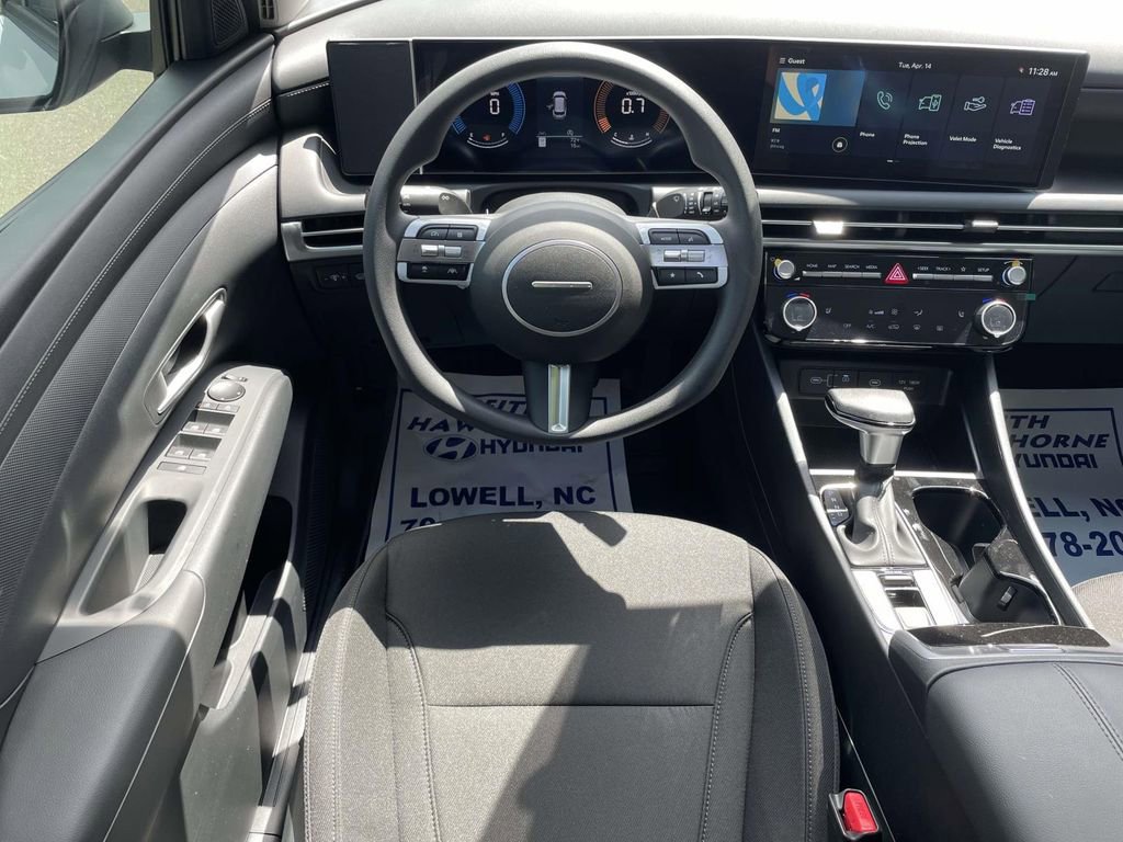 New 2026 Hyundai Tucson SEL image 12