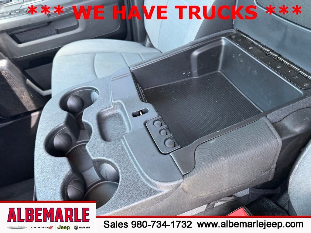 Used 2021 RAM 1500 Classic SLT AWD/4WD image 25