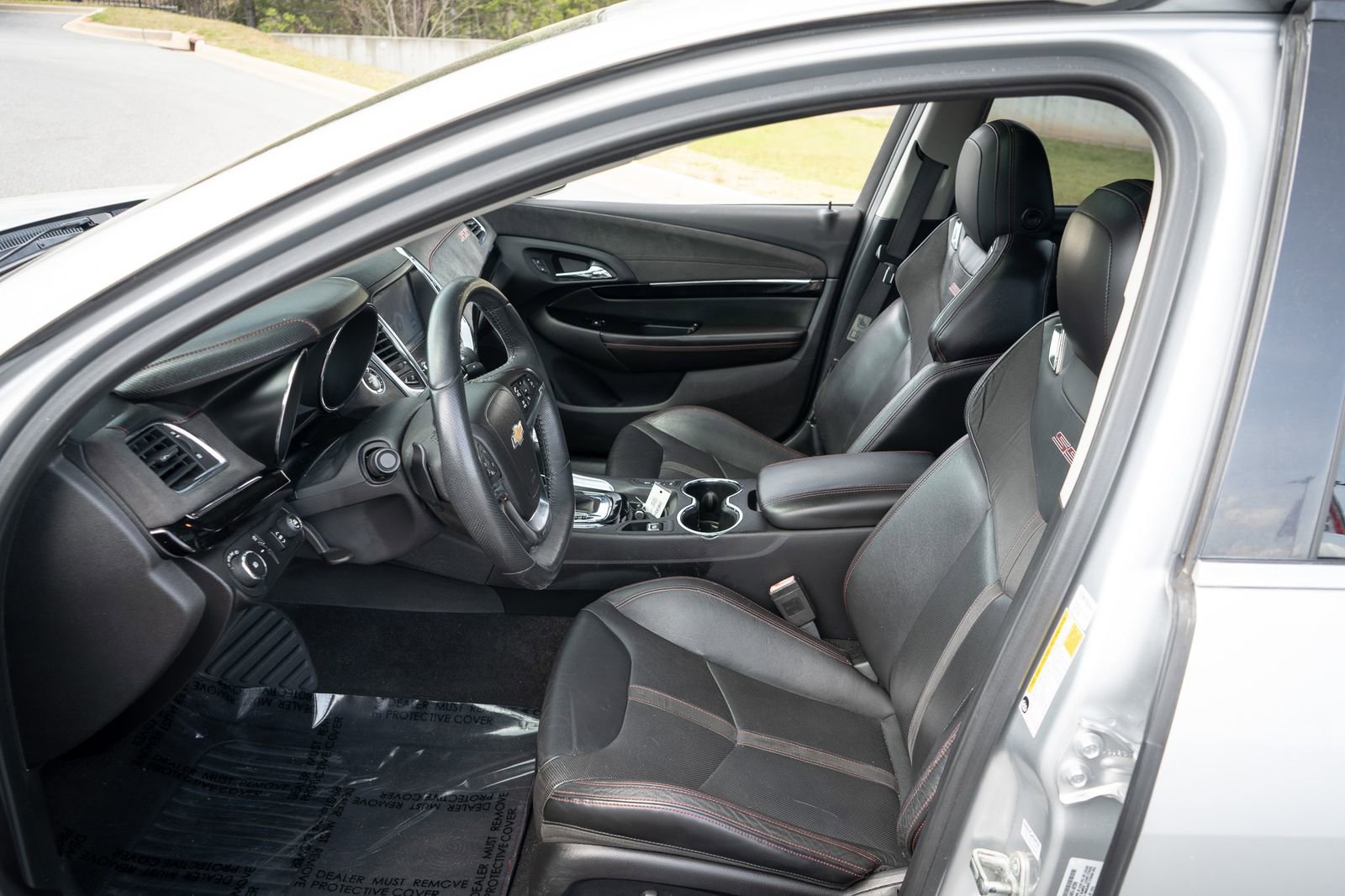 Used 2014 Chevrolet SS image 13