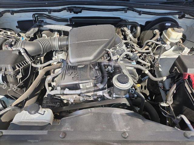 Used 2015 Toyota Tacoma 2WD Access Cab image 5