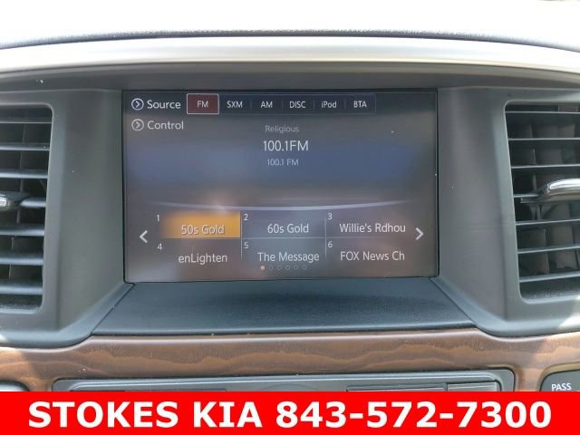 Used 2017 Nissan Pathfinder Platinum FWD image 17
