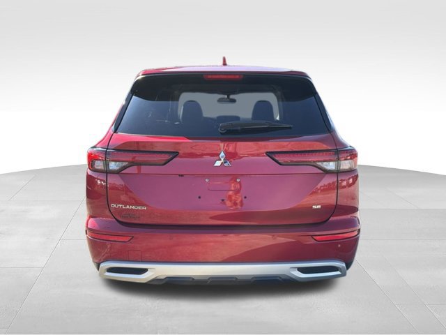 Used 2023 Mitsubishi Outlander ES FWD image 4