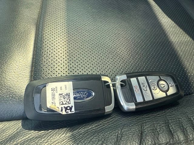 Used 2019 Ford F250 Lariat w/ Lariat Ultimate Package AWD/4WD image 8