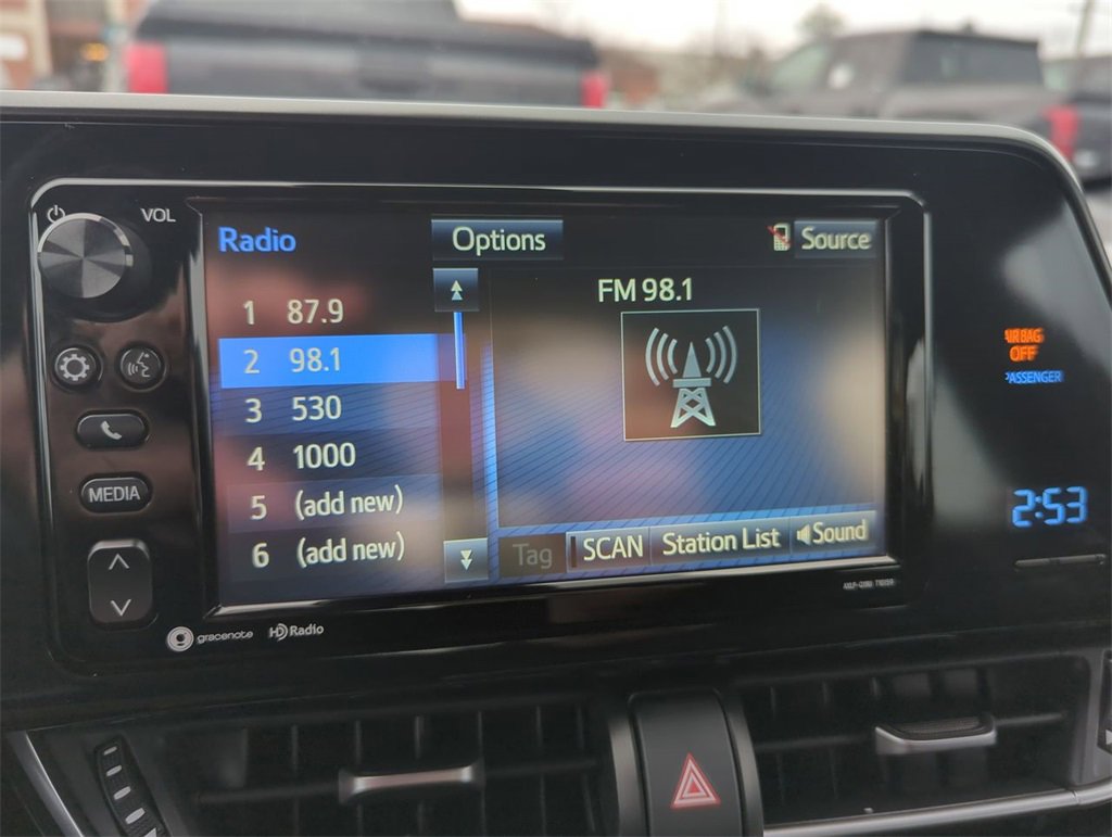 Used 2018 Toyota C-HR XLE image 17