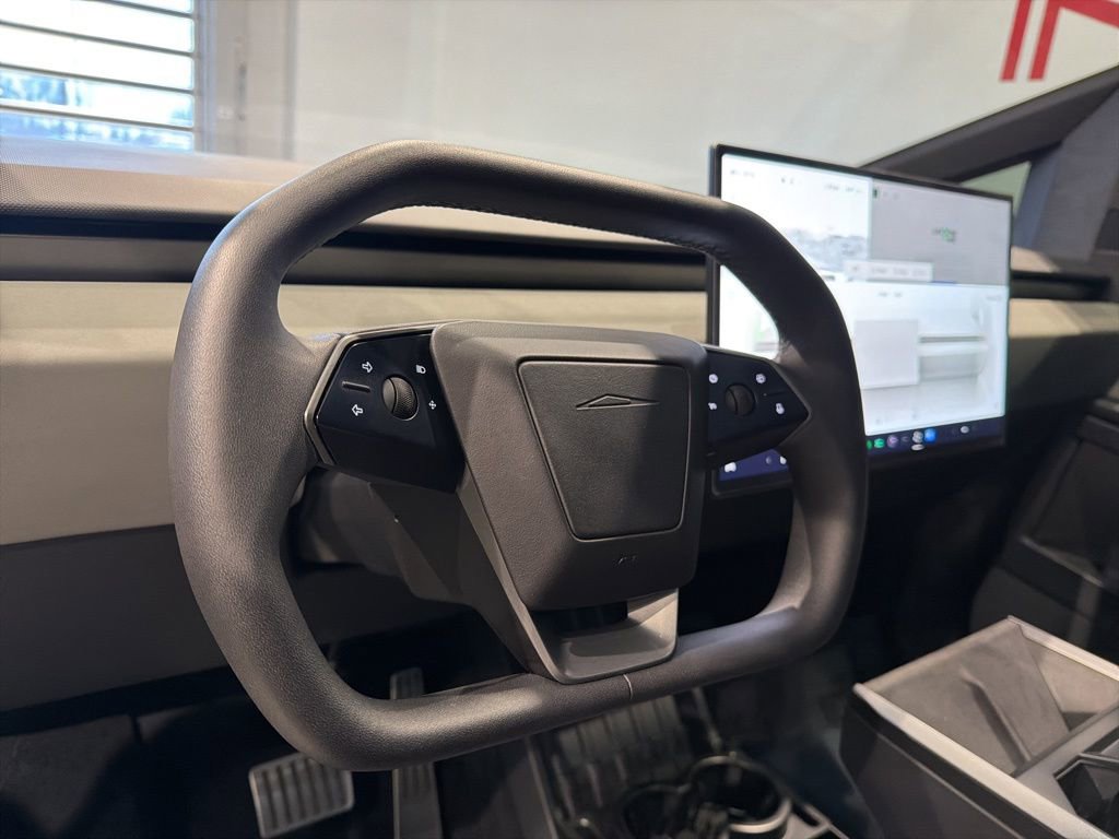 Used 2024 Tesla Cybertruck AWD Crew Cab image 17