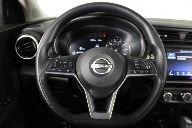 Certified 2023 Nissan Kicks SV FWD image 10
