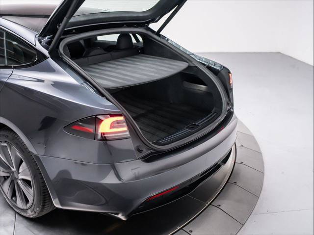 Used 2024 Tesla Model S Plaid AWD/4WD image 35
