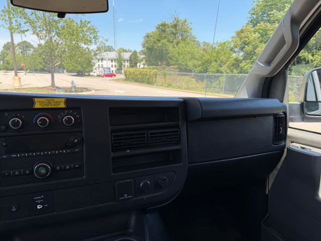 Used 2016 Chevrolet Express 3500 LT w/ LT Preferred Equipment Group RWD image 16