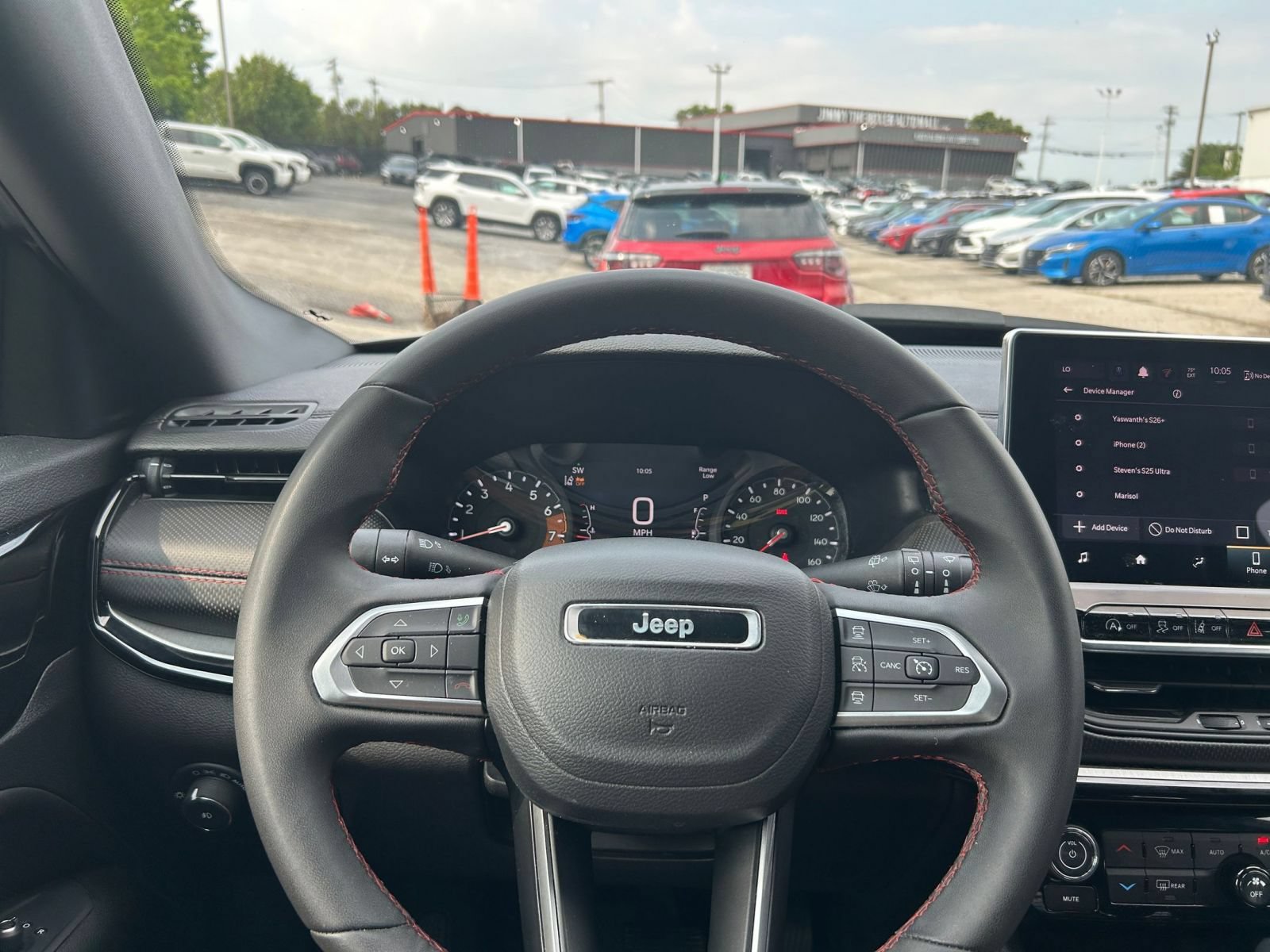 Used 2025 Jeep Compass Trailhawk AWD/4WD image 29