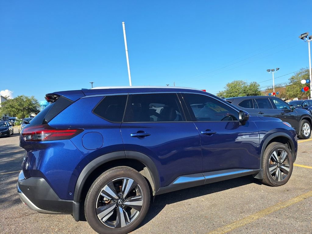 Used 2023 Nissan Rogue Platinum w/ Platinum Premium Package image 4