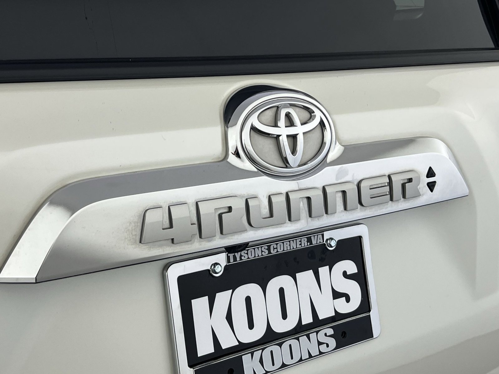 Used 2023 Toyota 4Runner Limited image 28
