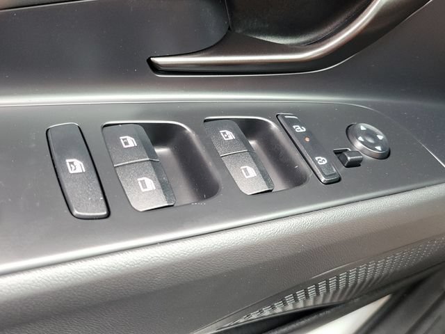 New 2026 Hyundai Elantra SEL Sport FWD image 17
