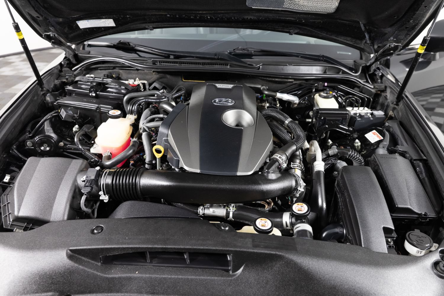 Used 2017 Lexus IS 200t RWD image 40